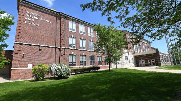 Dems urge ICE to release detained Detroit high schoolers and parents