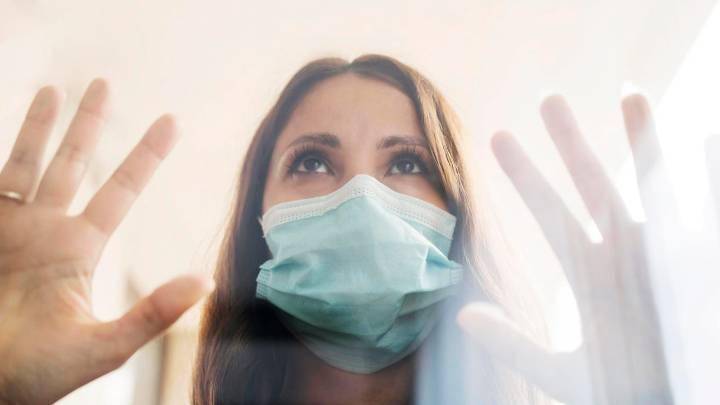 Mascarilla obligatoria en los centros de salud catalanes: los contagios se han duplicado en una semana