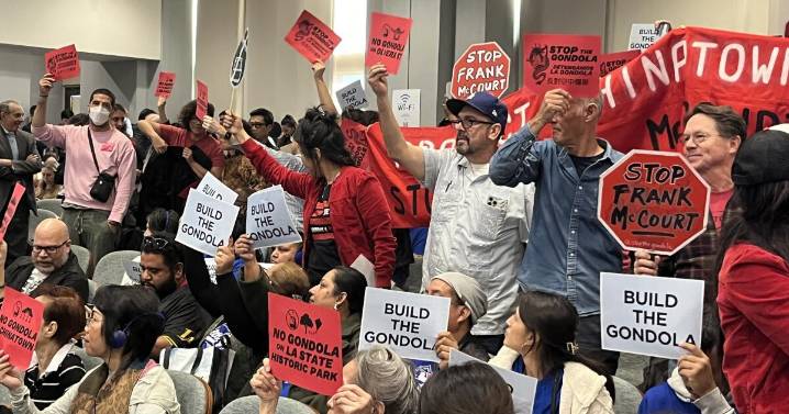 Metro votes to approve Dodger Stadium gondola project despite protests