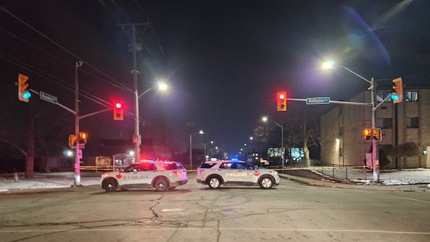 2 pedestrians hit in separate hit-and-run crashes, police say