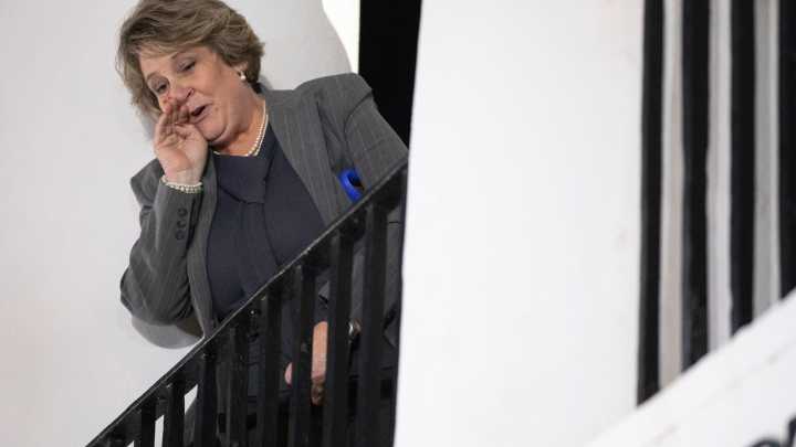 Trial clerk Becky Hill pleads guilty to 4 criminal charges, avoids prison