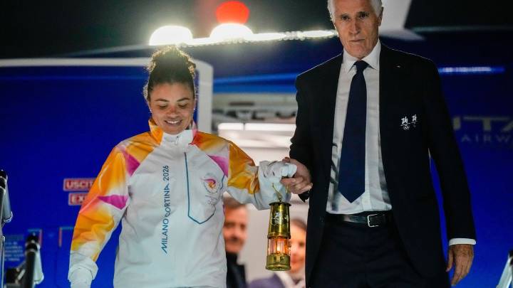 Olympic flame for Milan Cortina Winter Games arrives in Italy following handover in Greece
