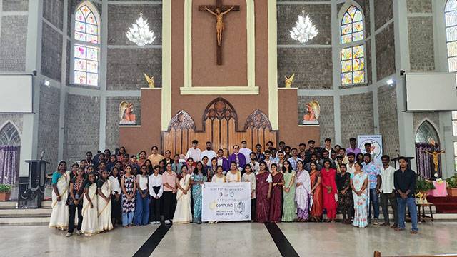 Youth Christmas, Yuvakeerthi Awards mark vibrant gathering of Shimoga diocese youth
