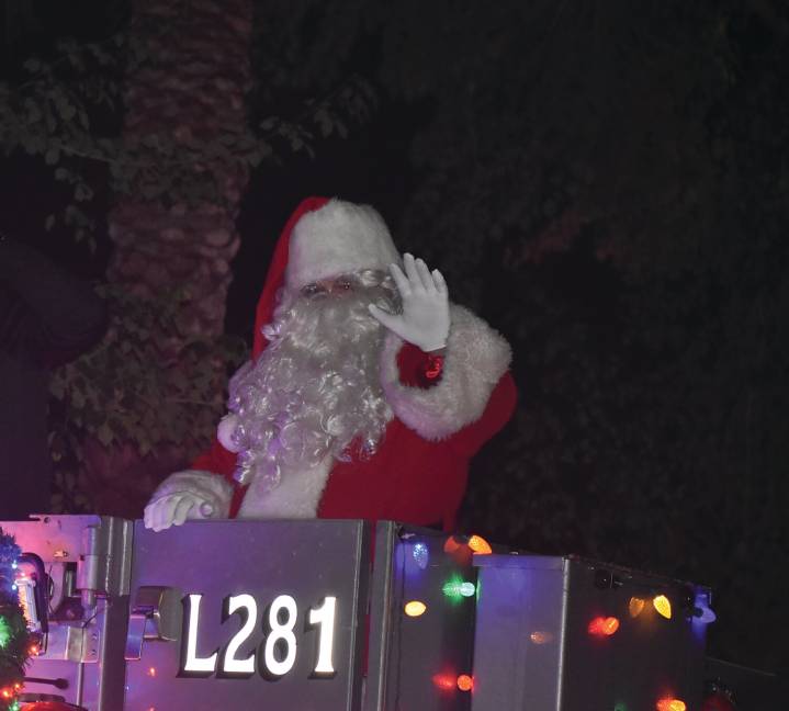 Gallery: Parade done, tree lit, Chandler has more holiday events planned