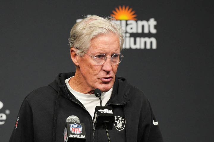 Raiders’ Pete Carroll speaks to the media before Wednesday’s practice