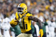 Pittsburgh Steelers’ star wide receiver gives update on mystery stomach issue