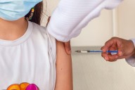 Refuerza Gobierno del Estado de México acciones de vacunación