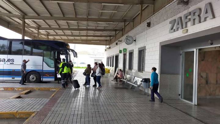Los viajes en autobús con origen y destino en Extremadura seguirán siendo gratuitos en 2026