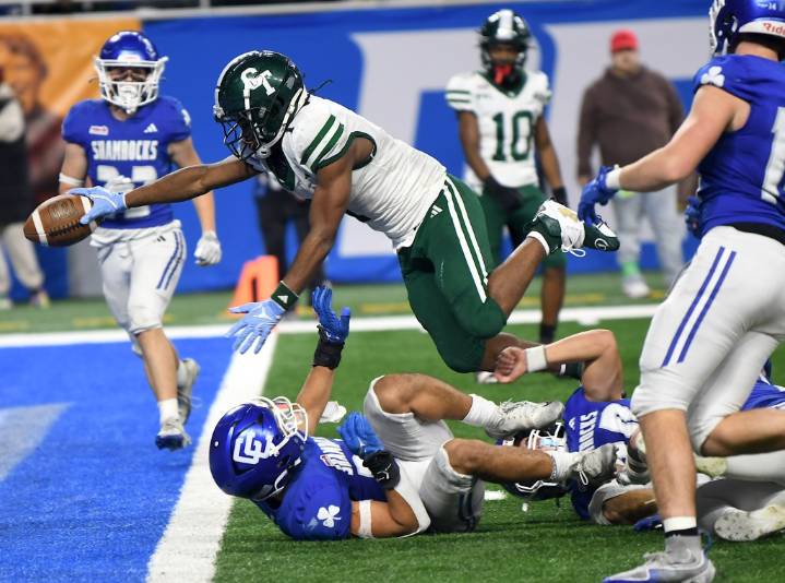 Photo gallery from D1 title game between Detroit Catholic Central and Cass Tech