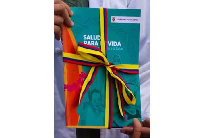 Gobierno cuestionó las proyecciones fiscales del Carf sobre la reforma a la salud