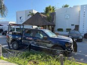 Encuentran cuerpo sin vida flotando frente a marina en Puerto Juárez