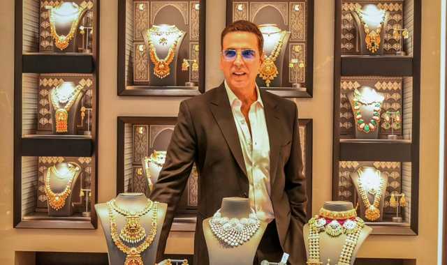 Akshay Kumar inaugurates Kalyan Jewellers’ new showrooms in Bhubaneswar & Cuttack