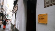 El Ayuntamiento nombra al bar Casa Pepe Márquez y a los hoteles Gravina, Bécquer y Goya como 'establecimientos emblemáticos'