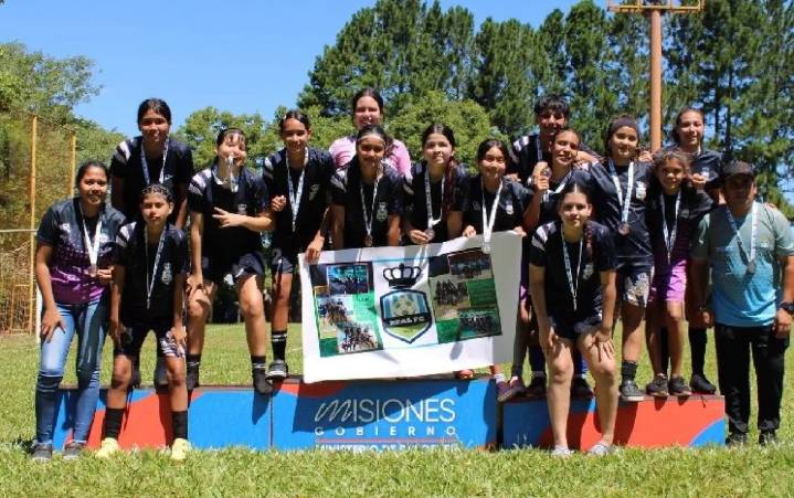 Real FC se coronó campeón provincial en el Sub15 femenino de los Juegos Deportivos Misioneros