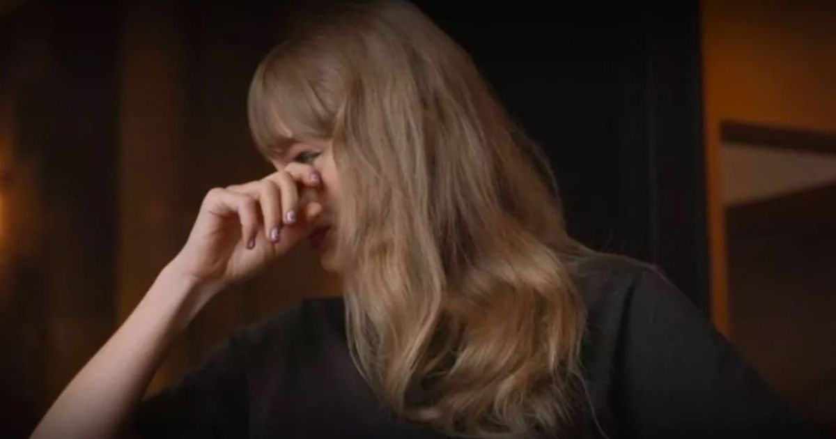 Taylor Swift breaks down in tears as she speaks about Southport attacks