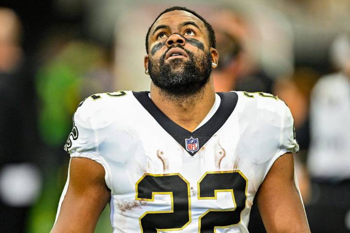 Mark Ingram Picks Surprise Team Over Alma Mater Alabama to Win National Championship Alabama Crimson Tide alum and Heisman winner Mark Ingram II snubs Alabama in picking his favorite to win the nation