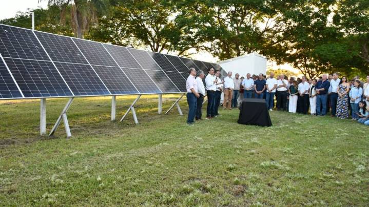 La UNNE estrena paneles solares que ahorrarán $ 120 millones anuales