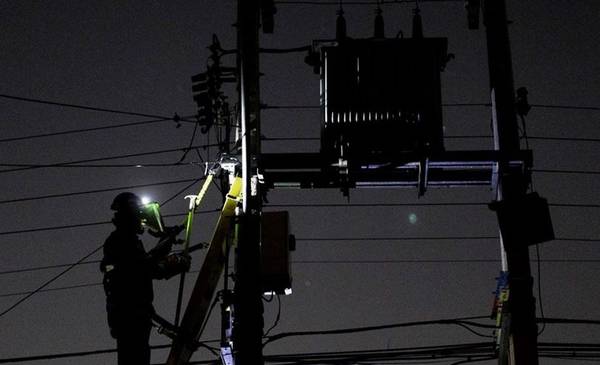La primera ola de calor produjo un corte de luz que afectó a más de 10 mil usuarios