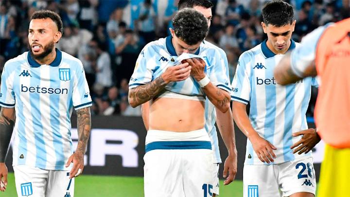 Sufre Costas: las bajas que tendrá Racing para enfrentar a Boca en semifinales