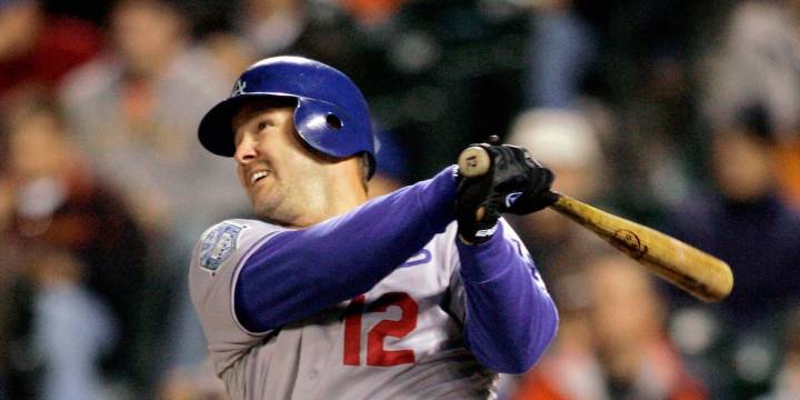 Jeff Kent elected to baseball Hall of Fame, which again keeps doors shut for Bonds and Clemens