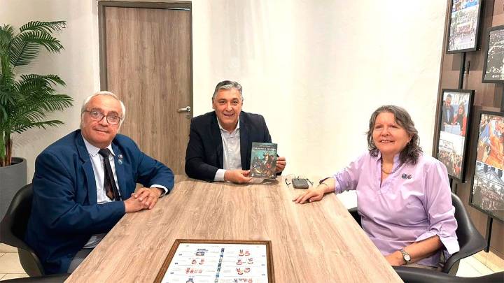 Nediani recibió a integrantes de las asociaciones patrióticas de La Banda