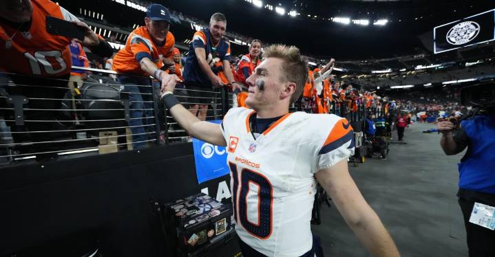 Broncos control their own destiny with four games remaining