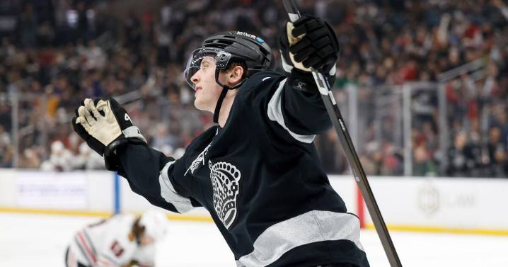 Brandt Clarke scores twice in Kings' blowout victory over Blackhawks