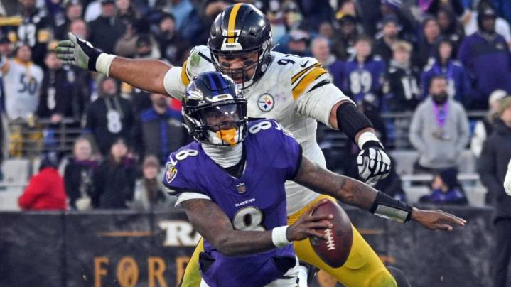 Ravens film study: Lamar Jackson misses chances vs. Steelers