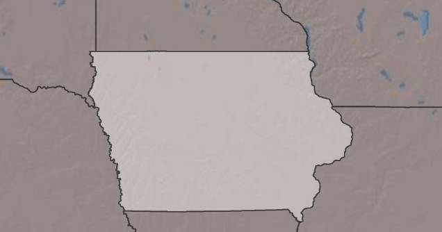 More than 200 crashes reported as Iowa digs out from heavy snowfall