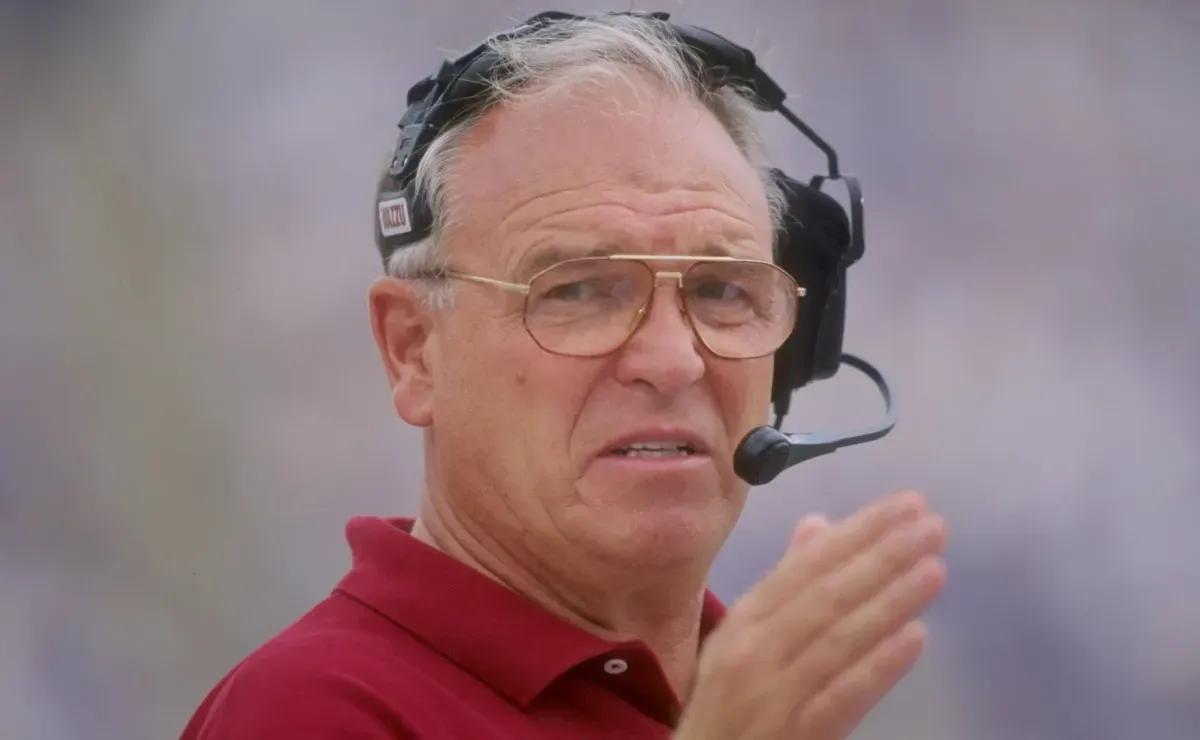 Most losses in college football: Coaches with all