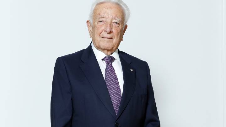 Muere Juan Echevarría Puig, expresidente de Nissan Motor Ibérica y de Mutua Universal, a los 101 años