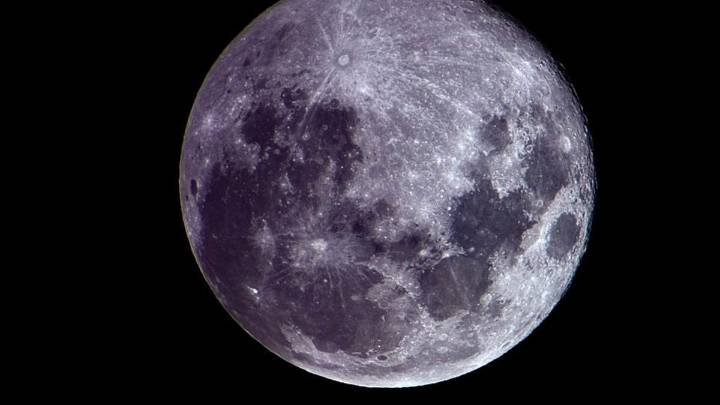 Este jueves se podrá ver la Superluna o Luna Fría, en su punto más cercano a la Tierra