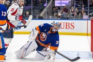 Ilya Sorokin, Patrick Roy brush off miscue in Islanders' loss