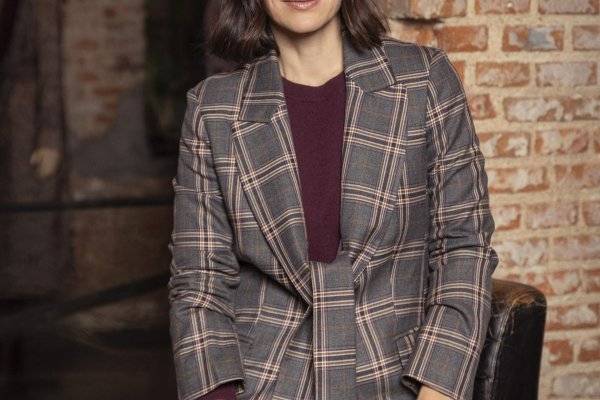 Tamara Falcó: “En las fiestas, mis infalibles son los trajes sastre y el calzado cómodo”