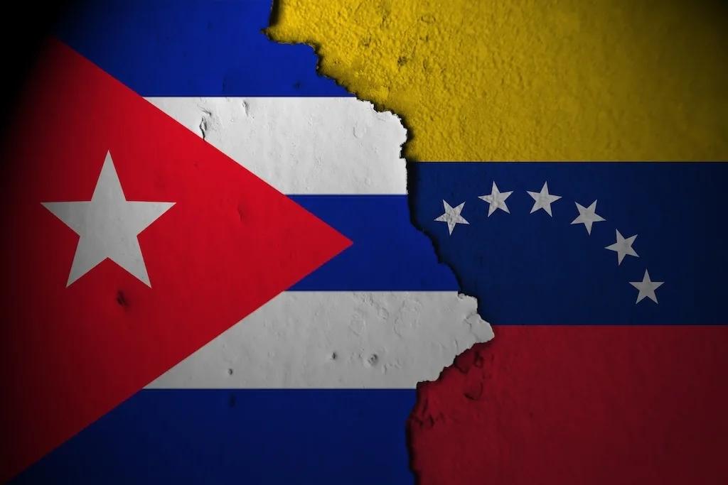 Asilo, residencia, ciudadanía: Congelan trámites para venezolanos y cubanos