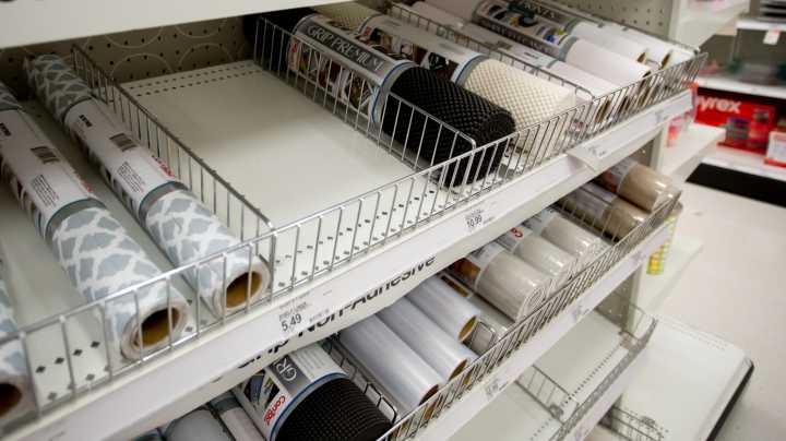 The Shelf Liner Alternative Sitting In Your Linen Closet That Keeps Kitchen Cabinets Clean