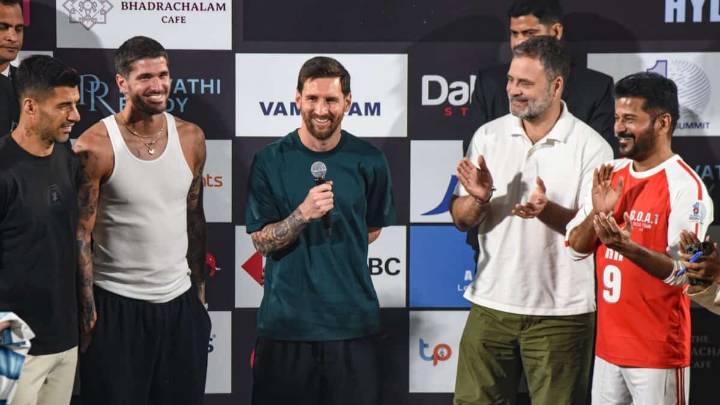 Messi magic lights up Hyderabad, fans mesmerised