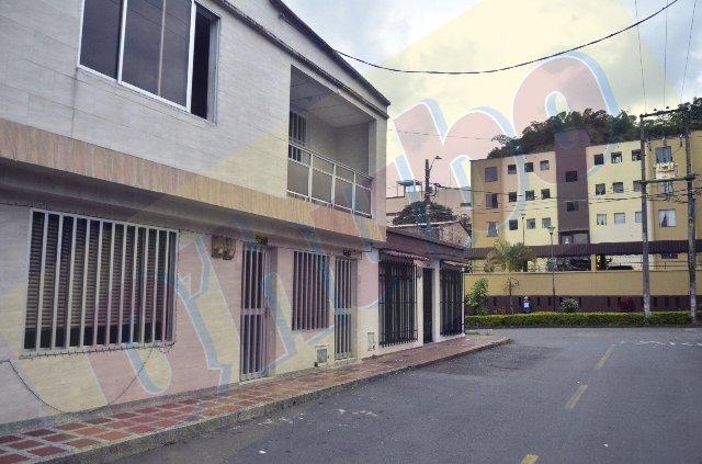 Ladrones engañaron a abuelos y se llevaron $10 millones