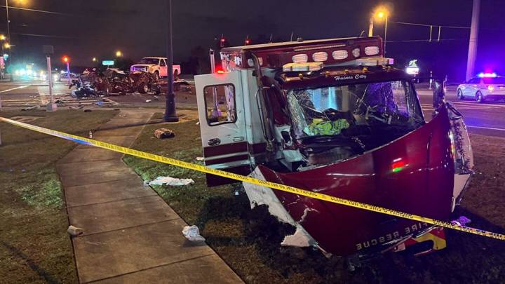 Polk County ambulance crash paramedic critically injured