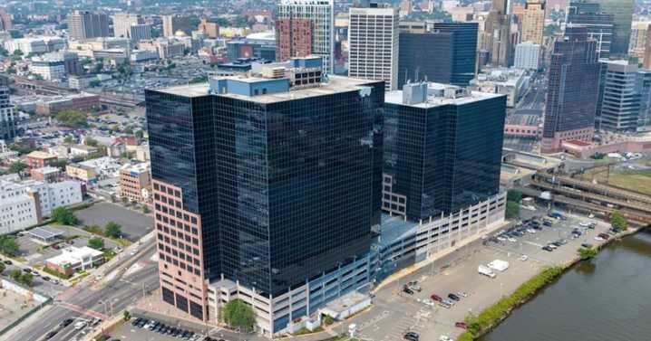 NJ Transit, Horizon Plan Redevelopment of Penn Plaza East, Would Include 1,000 Apartments on Waterfront