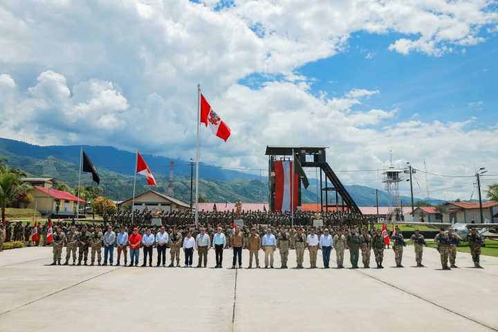 Defensa ratifica respaldo a lucha contra el terrorismo y el narcotráfico en el Vraem