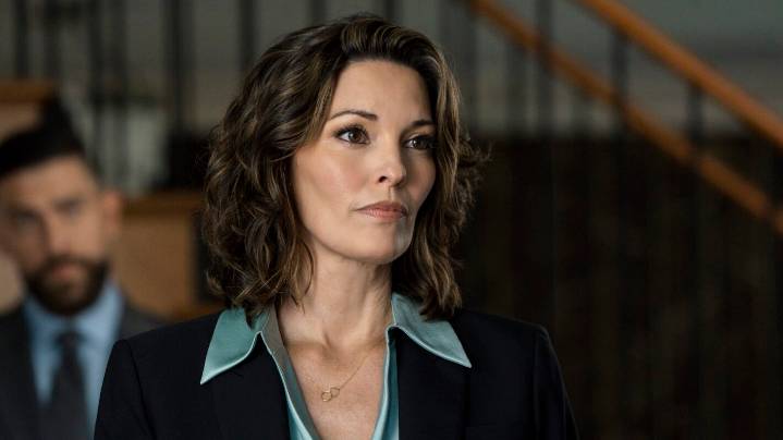 'FBI': Alana De La Garza Explains Why Isobel Turned Down ADIC Position