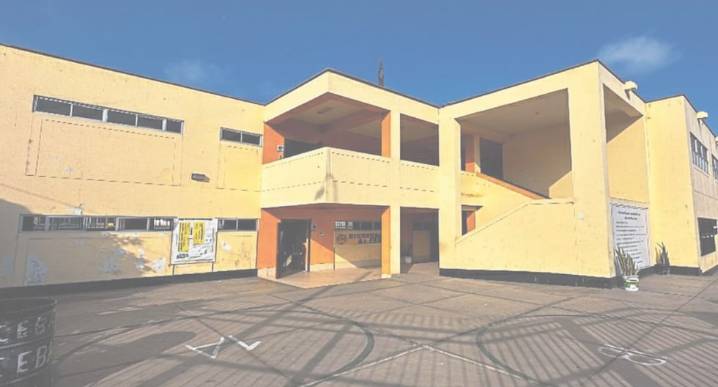 Trujillo: Le darán sillas y mesas recicladas al colegio San Juan