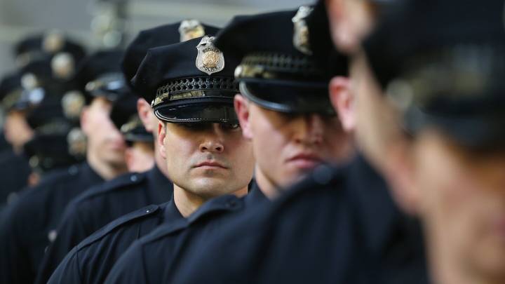 Federal bill aimed at increasing protections for police officers reintroduced in U.S. Senate