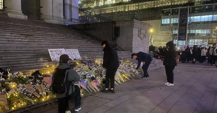 B.C. community holds vigil to mourn deaths, losses in deadly Hong Kong fire