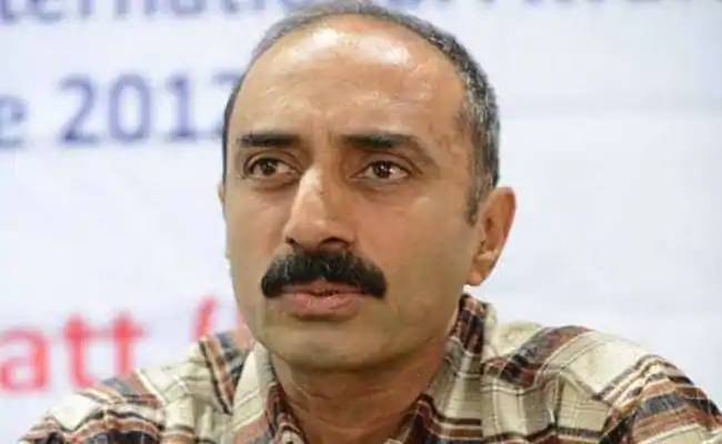 SC rejects Sanjiv Bhatt's plea seeking suspension of sentence in...