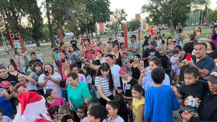 Bomberos de Domínico-Wilde distribuirán golosinas por las fiestas