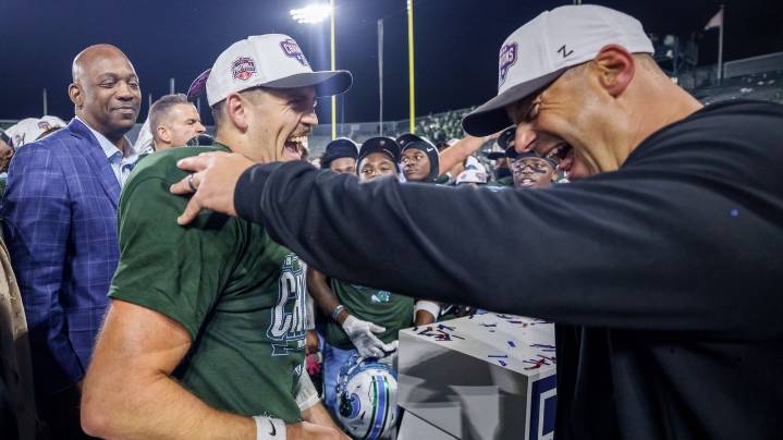 Tulane tops North Texas 34-21 in American Conference title game for a likely CFP bid
