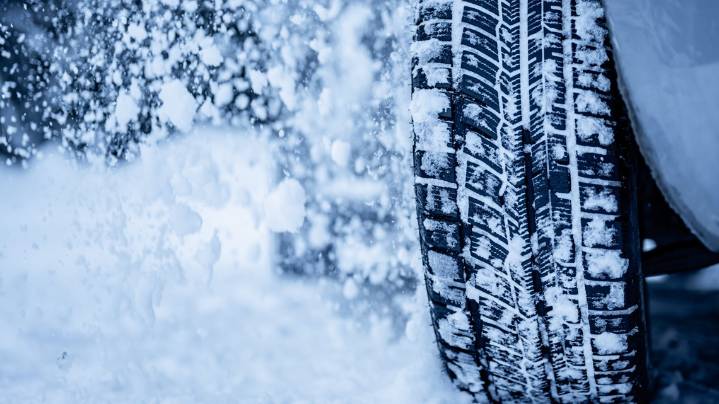 How to make sure your car is safe to drive in winter weather