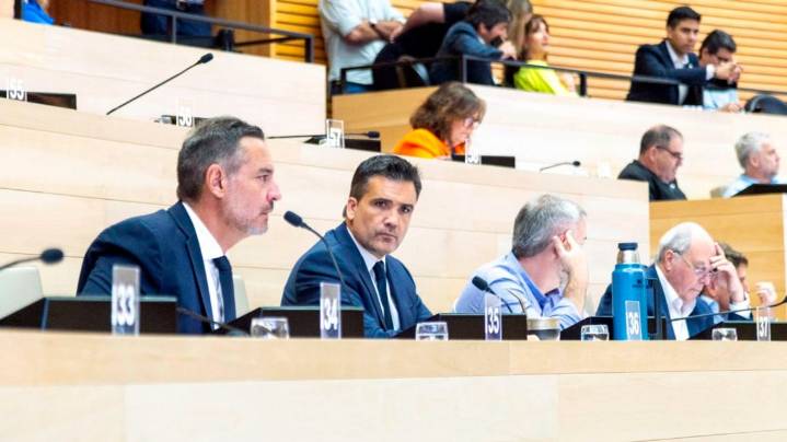 Tablero de comando: LLaryora mueve las piezas y empodera a Siciliano, Torres y Llamosas